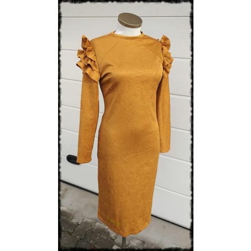 Lolita fodros ujjú ruha