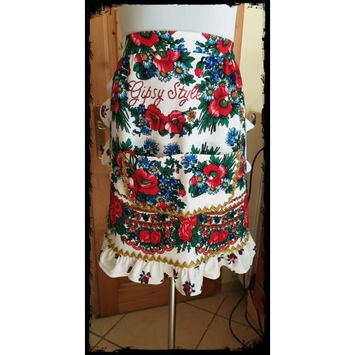 Romani Luludyi fodros feles kötény 